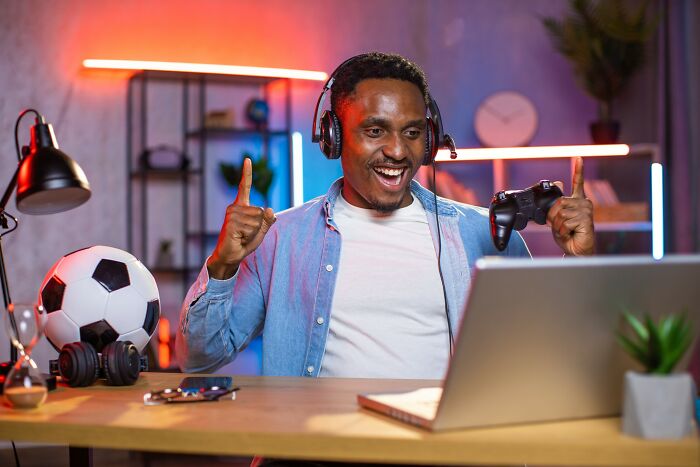 Wait, They Actually Lived This Crazy Luck?!