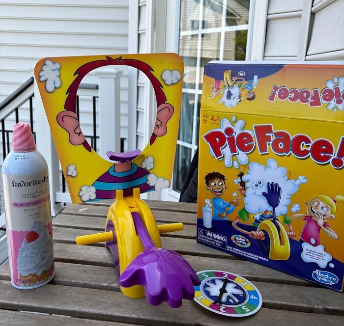 Pie Face Game: Thanksgiving’s Hilarious Food Fight Upgrade