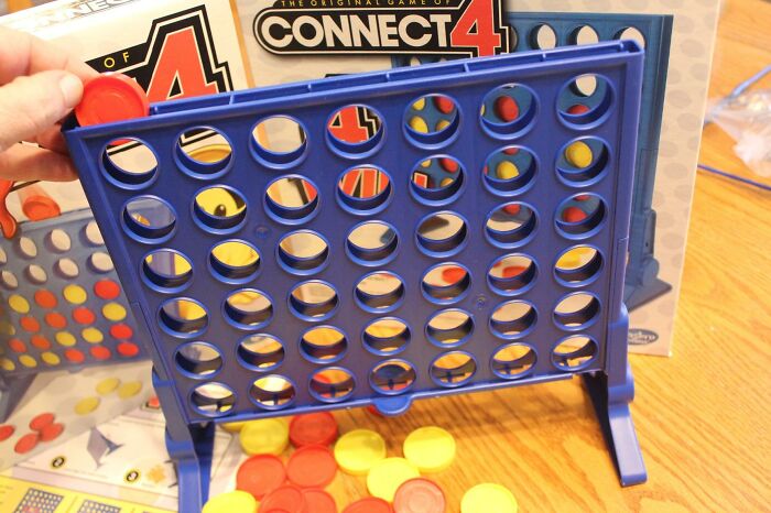 Connect 4: The Classic 'Plink, Plink' Showdown