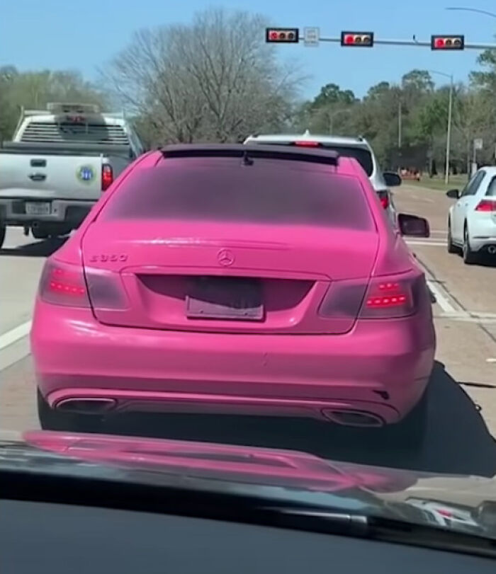 I Painted The Mercedes, Boss
