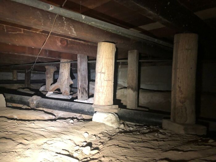 I Fixed The Slanted Foundation For You, Boss