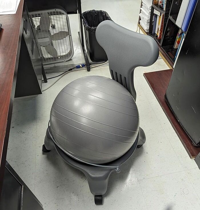 Bounce and Balance Your Way Through Work with This Classic Balance Ball Chair