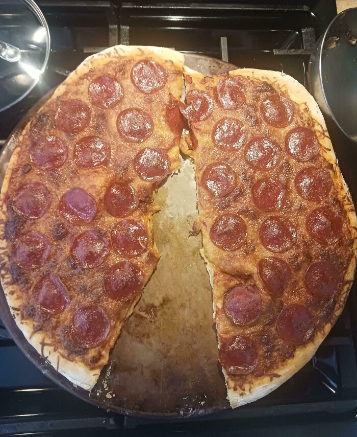 Told Everyone To Leave My Homemade Pizza Alone For 5 Minutes… Guess What?