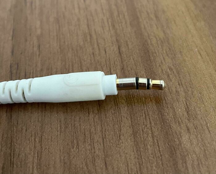 Sister Bent The Plug On My Fancy Headphones
