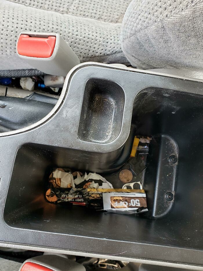 Sister Uses My Center Console While Borrowing My Car. I Had Stuff In There!