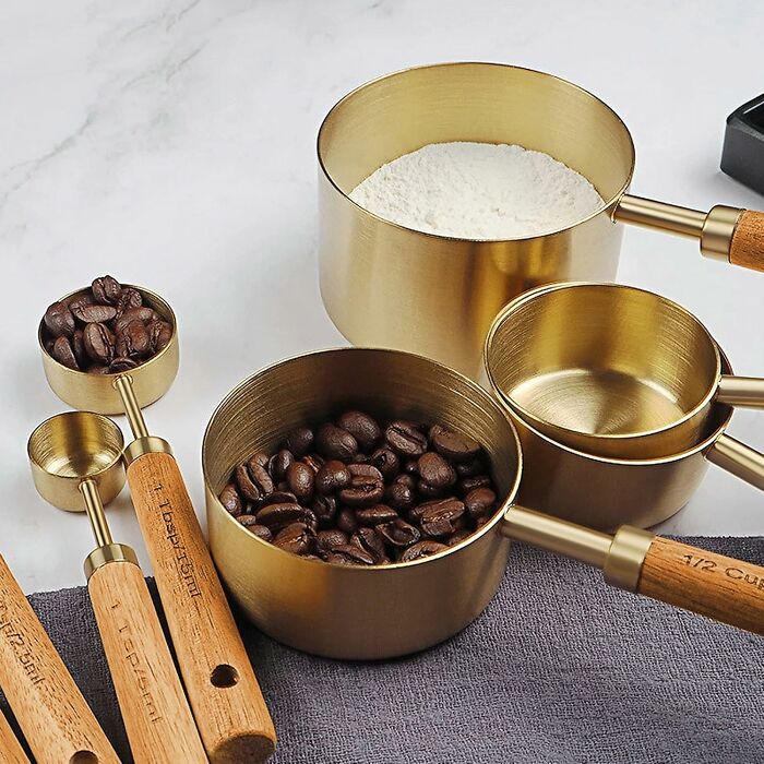 The Metal Measuring Cups That Scream 'I Bake Bread Now' Like A Boss