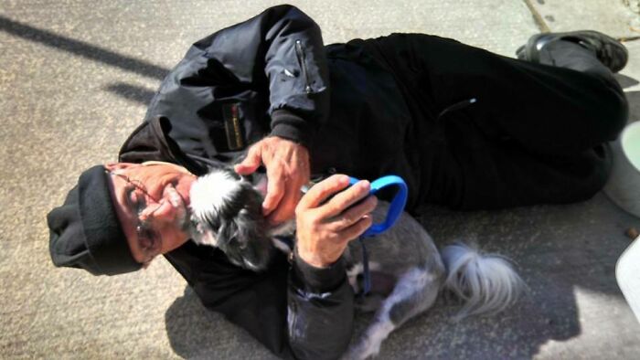 Elderly Stranger Laid Down on Sidewalk to Say Hi to My Dog (Cutest Greeting Ever)