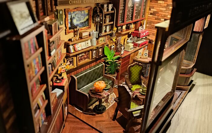 Book Nooks That Scream Cozy Haven