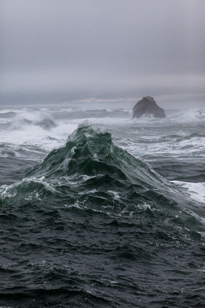Stormy Sea: Wild Waves Doing Their Thing