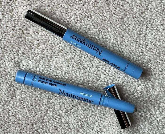 Winged Eyeliner Disaster? Neutrogena’s Remover Eraser Stick Has Your Back