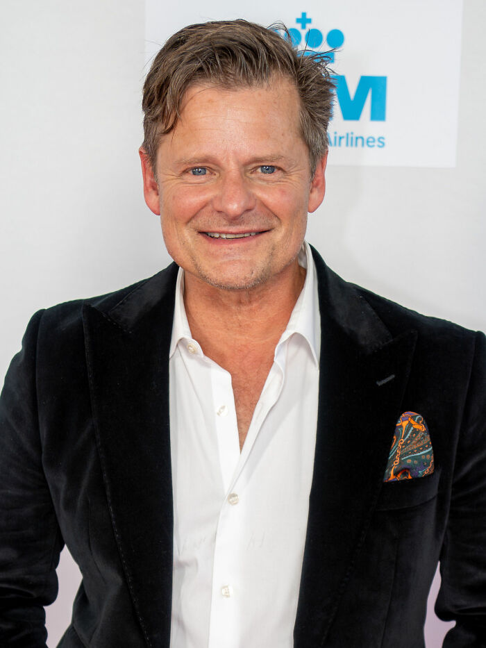 Steve Zahn: Actor Extraordinaire with a Side of Theater, 58