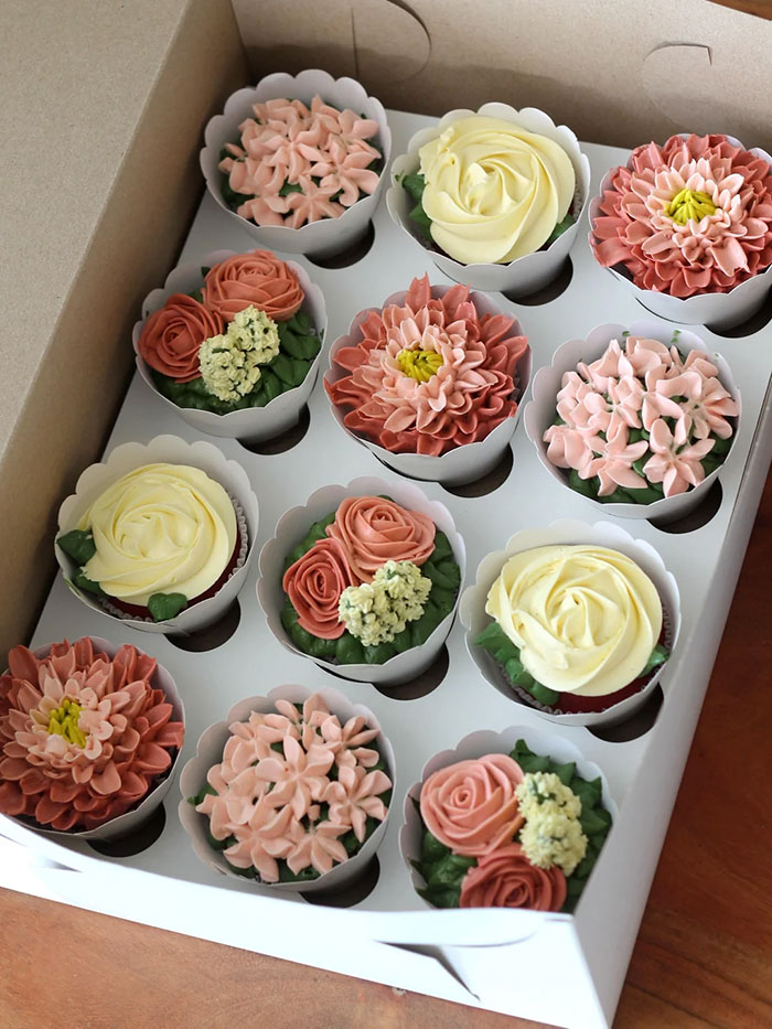 Weekend Well Spent Making 6 Dozen Floral Cupcakes!