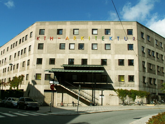 This Building in Sweden: The Love-Hate Concrete School
