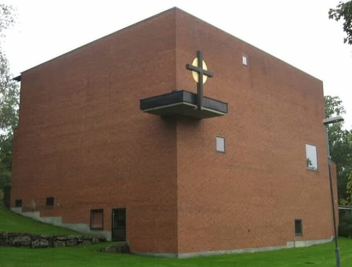 Sweden’s Ugly Church Nicknamed 'The Borg' Might Just Be How They Lost the Faith