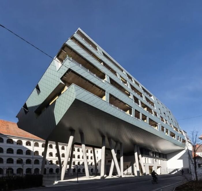 Oops, Here’s Another Graz, Austria Modernist Oasis of ‘Charm’