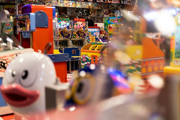 Wild Black Friday Employee Stories That’ll Make You Go “Whoa, People Are Weird”