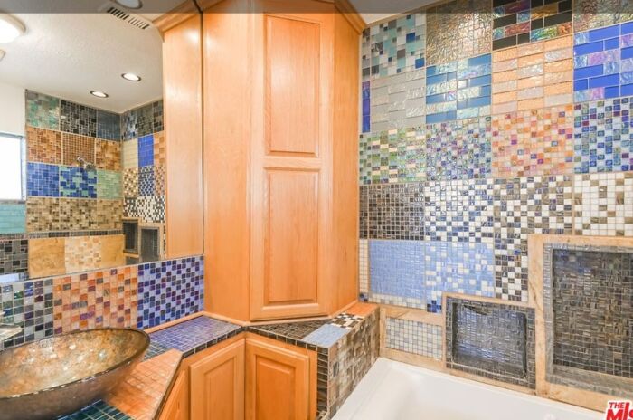 Nice House, But Those Bathroom Walls...