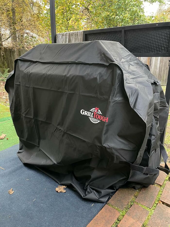 Give Your Grill a Glamorous Winter Vacation with This Heavy-Duty Cover