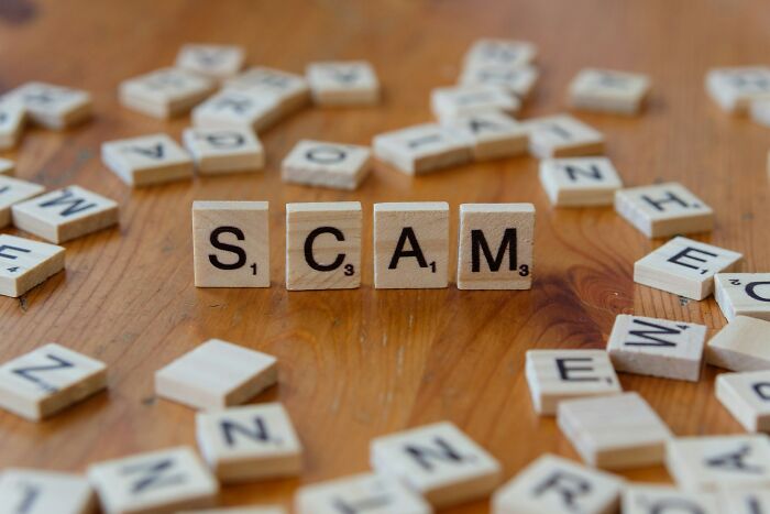 Let's Peek At Some Wild Scam Stories That'll Make You Go "No Way!"