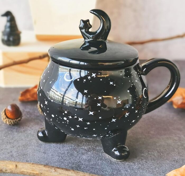 Your Mornings Just Got Magical With This Cauldron Mug That Brews Up Serious Vibes