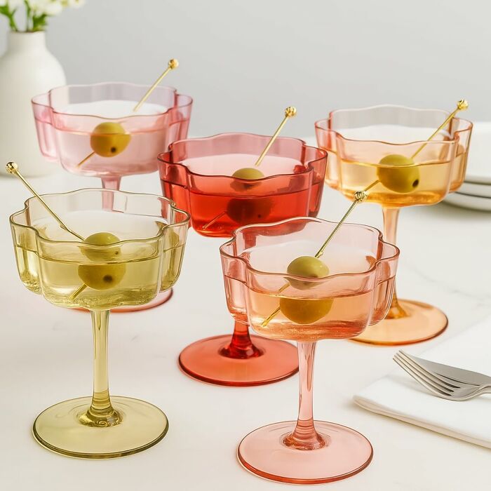 Turn Your DIY Cocktails Into Colorful, Vintage-Cool Showstoppers With These Martini Glasses