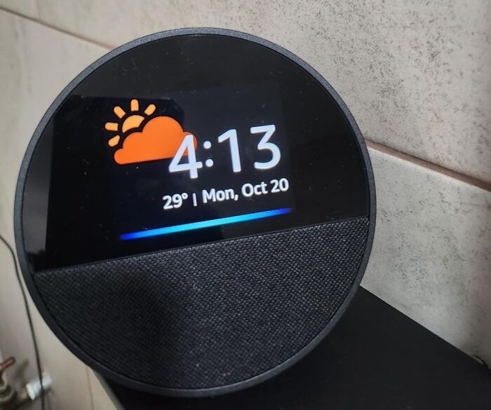 Feel Like Star Trek When You Ask About The Weather With This Amazon Echo Spot