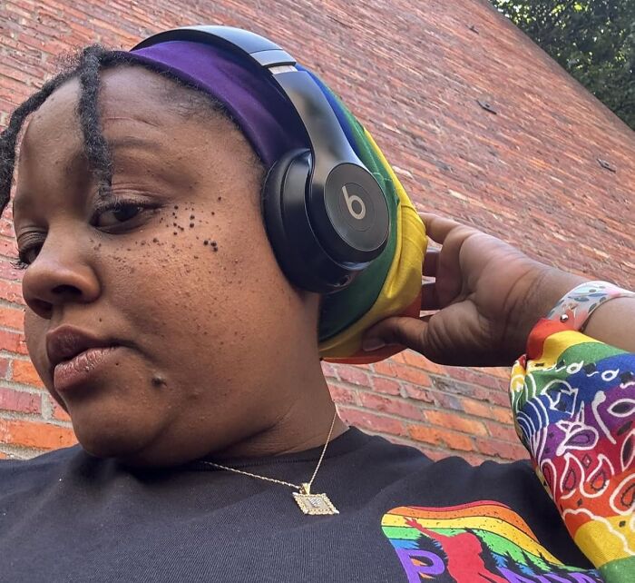 Block Out The World With These Beats Solo 4 Wireless Headphones