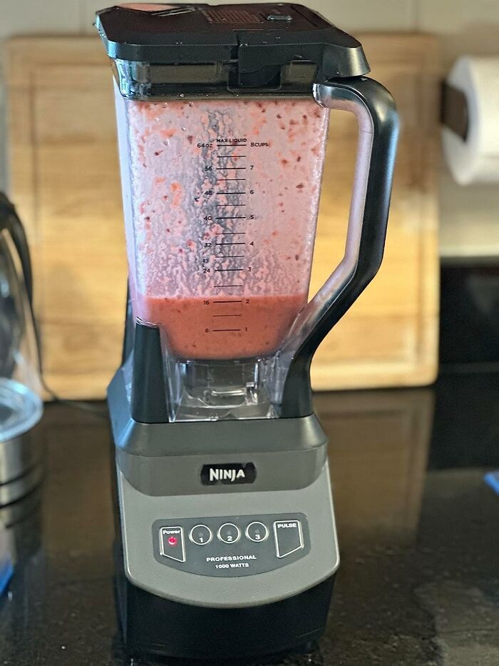 Bye-Bye Ice Chunks Thanks To This Ninja Blender