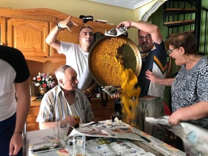 Photo Taken Right in the Middle of Disaster