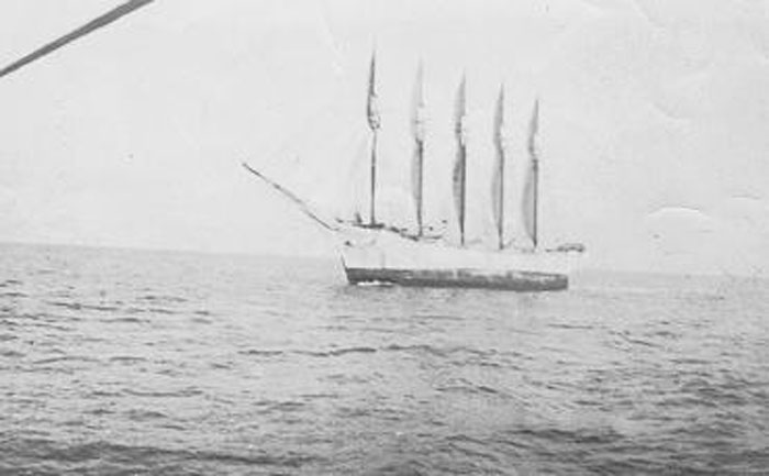 Carroll A. Deering: Ghost Ship and Vanishing Crew