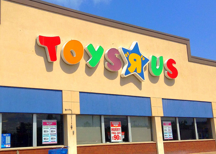 Oops! 40 Company Fails So Epic They Should Win a ‘Facepalm Award’