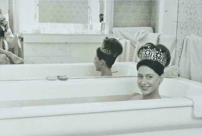 Princess Margaret Takes the Royal Bathtub Selfie, 1962