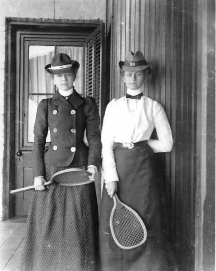 Mary and Annette Houston: 1899 Sisterly Squad