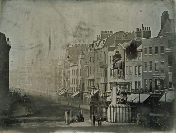 London, UK, 1839: Royal Banqueting & Old Statues