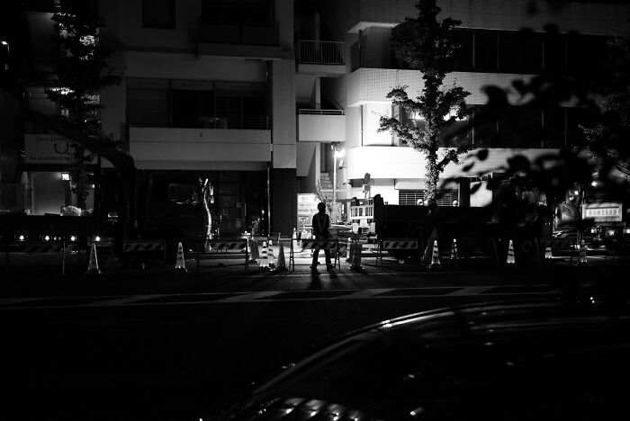 Wait, They Actually Filmed That?! 40+ WTF Moments Caught On Security Cameras