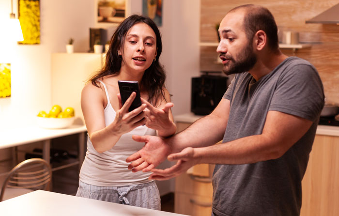 41 Family Drama Stories That Are Totally Wild (And Hilarious)