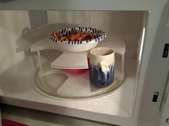 Microwave Plate Stacker: Reheat Multiple Meals Without The Cold Shoulder