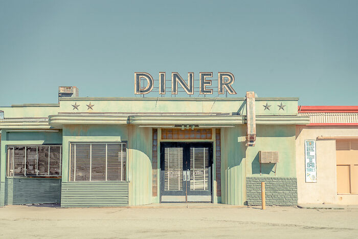 Ghost Town Vibes: 13 Pics That Make You Feel Like Time Stood Still
