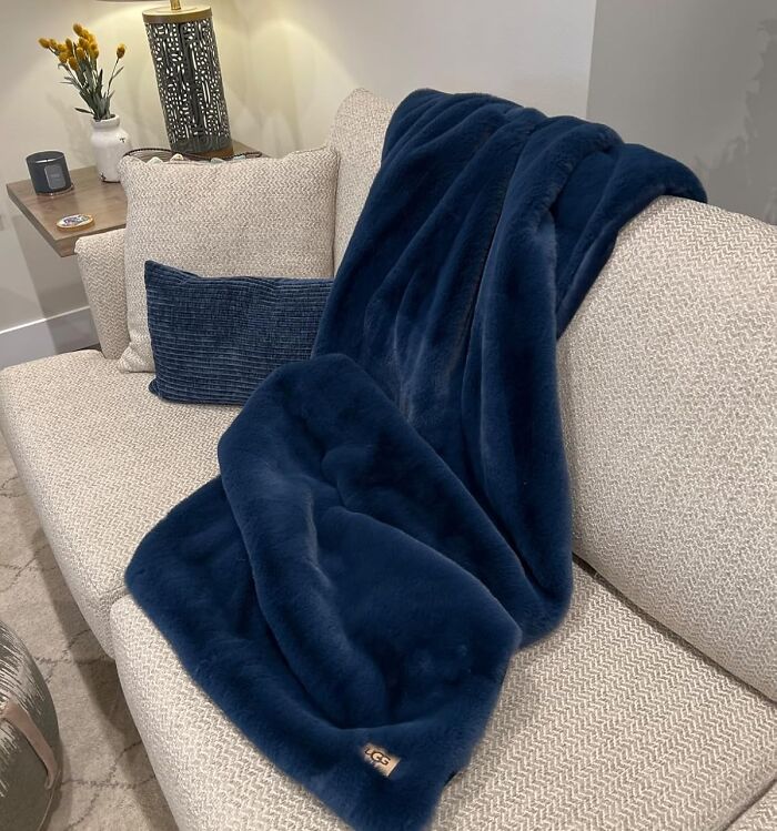 Cancel Your Plans—You’ll Never Leave This Ugg Whitecap Plush Throw Blanket
