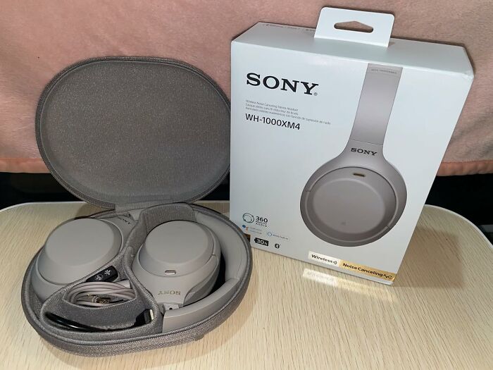 Vibe Out In Peace With These Sony Wireless Noise Canceling Headphones