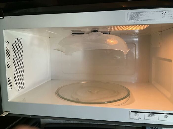 Microwave Mess No More! This Magnetic Splatter Cover Has You Covered