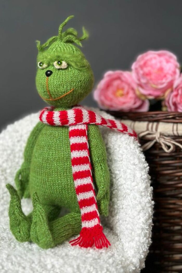 30 Grinch Knitting Projects That Are So Cute You’ll Want to Knit All Day