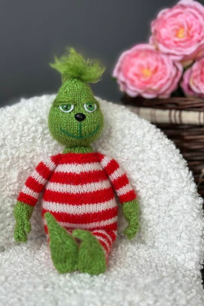 30 Grinch Knitting Projects That Are So Cute You’ll Want to Knit All Day