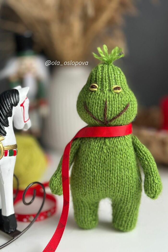 30 Grinch Knitting Projects That Are So Cute You’ll Want to Knit All Day