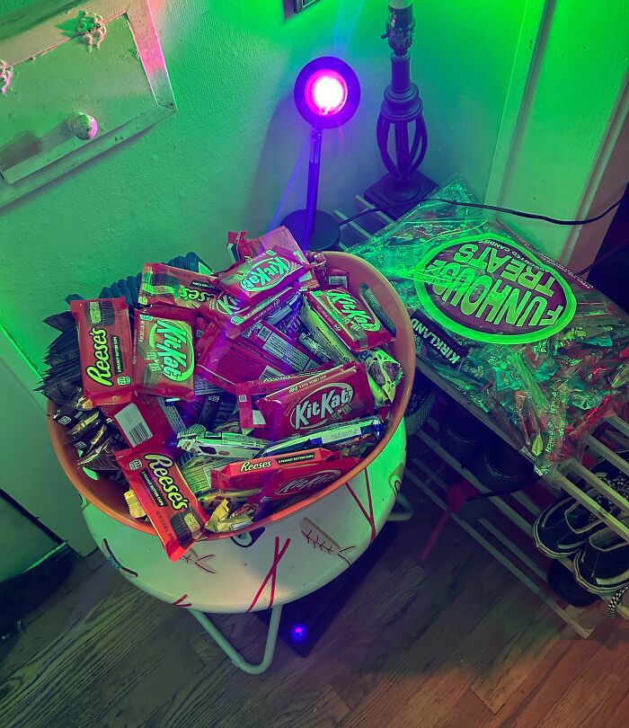 Bought $200 Worth Of Candy To Be "That House" But Only One Group Came By