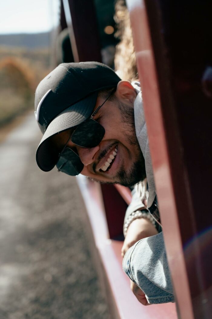 People Got Real About Online Dating — Here’s the Wildest Advice