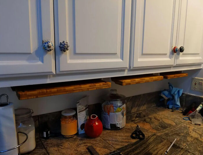 Surprise Chopping Board—Under-Cabinet Storage
