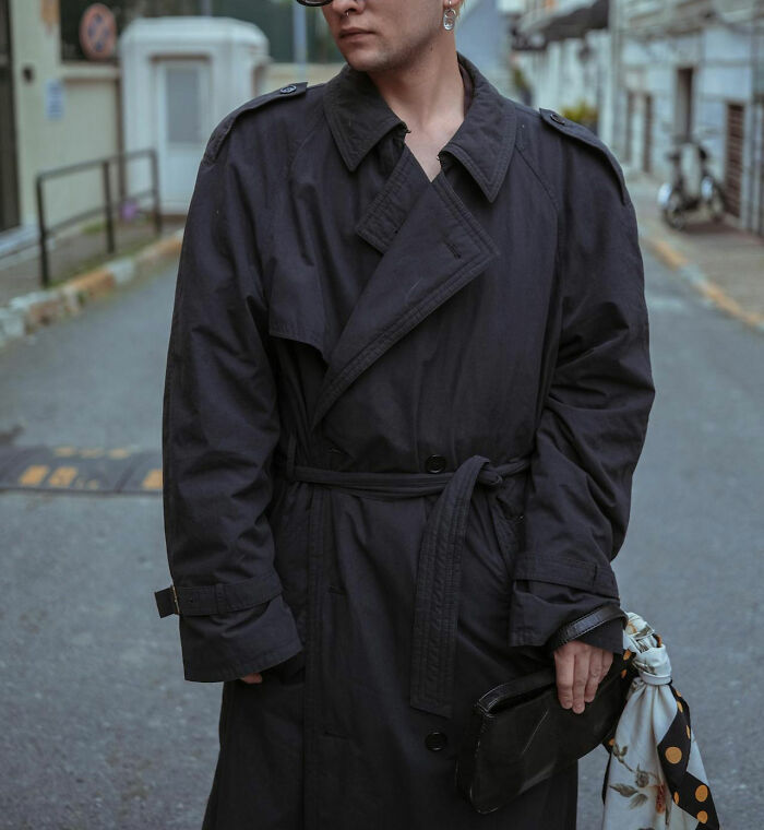 Wait, They Actually Did That at Funerals?! 46 Wildest Stories Ever