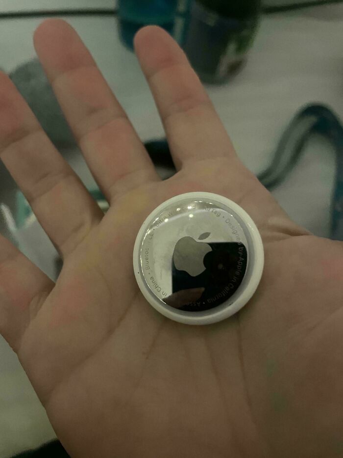 Mystery AirTag In My Carry-on After Flying