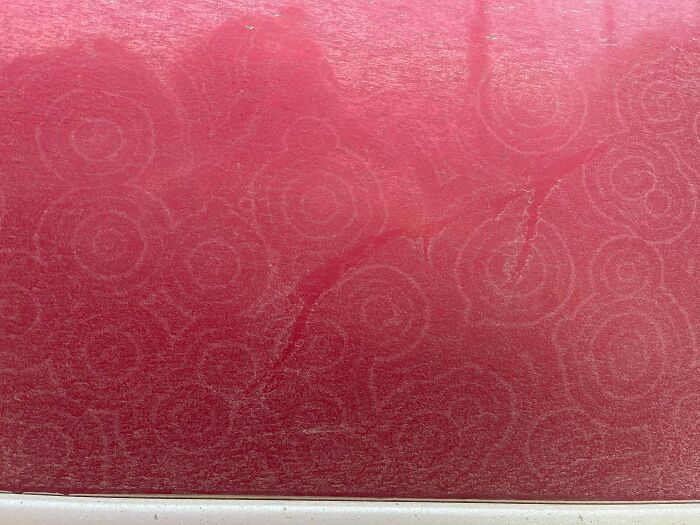 Odd Dust Pattern Shows Up Out Of Nowhere